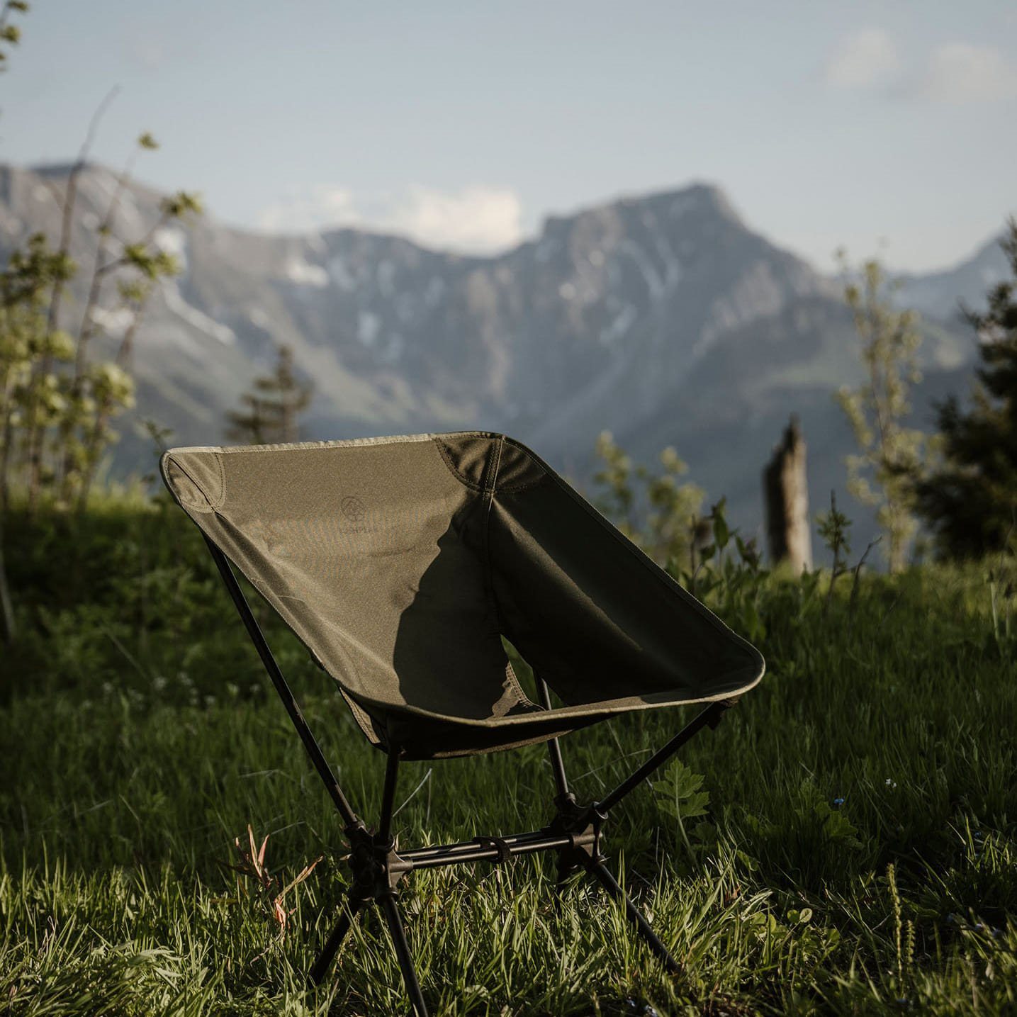BUSHPEAK wildscape Mini Leichter Klappstuhl OLIV