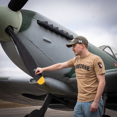 T-Shirt AIRBORNE mit Aufnäher der 101. Division auf dem Ärmel SAND FOSTEX 133670-P 7