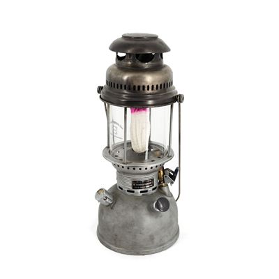 Original BW PETROMAX Petroleumlampe in einer Transportkiste aus Blech gebraucht