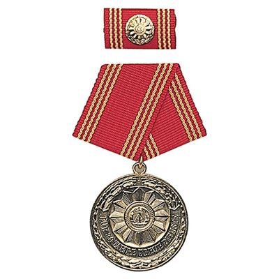 Medaillen mit Auszeichnung für MDI 'FÜR TREUE DIENSTE' 30 Jahre GOLD