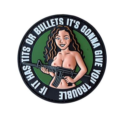 3D-Kunststoff-Aufnäher „TITS OR BULLETS“ mit Klettverschluss