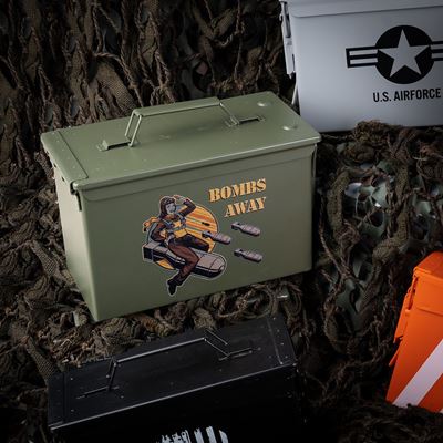 Munitionskiste CAL.50 mit Bombs Away OLIV