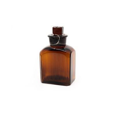 Glasflasche eckig mit abgeschliffenem breitem Hals 150ml BRAUN