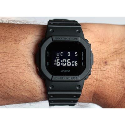 Herren-Sportuhr DW-5600UBB-1 SCHWARZ