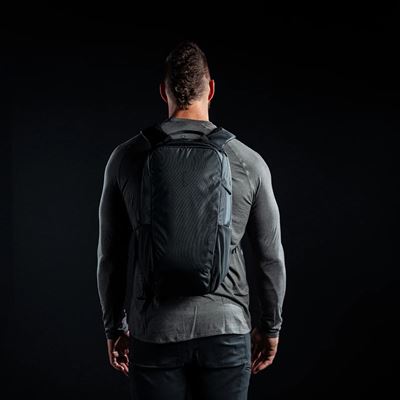 Rucksack FADE TRANSPORT 18 L SCHWARZ