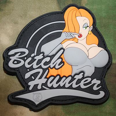 Patch BITCH HUNTER Plastik VELCRO dunkel