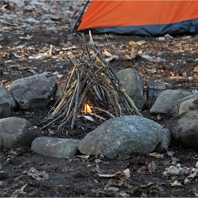 Feuerzünder wasserdicht QUICK SURVIVE Packung mit 12 Stück